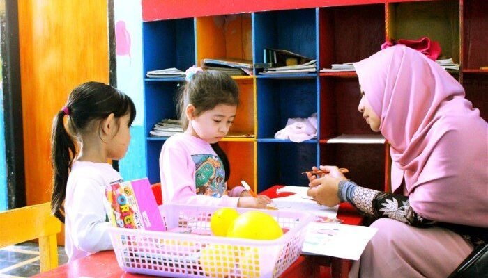 Cara Mendidik Anak Usia Dibawah Enam Tahun