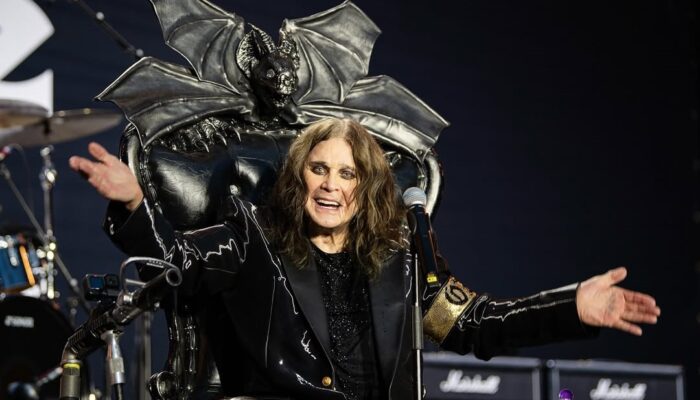 Artis Vokalis Black Sabbath Ozzy Osbourne Meninggal Dunia di Usia 76 Tahun
