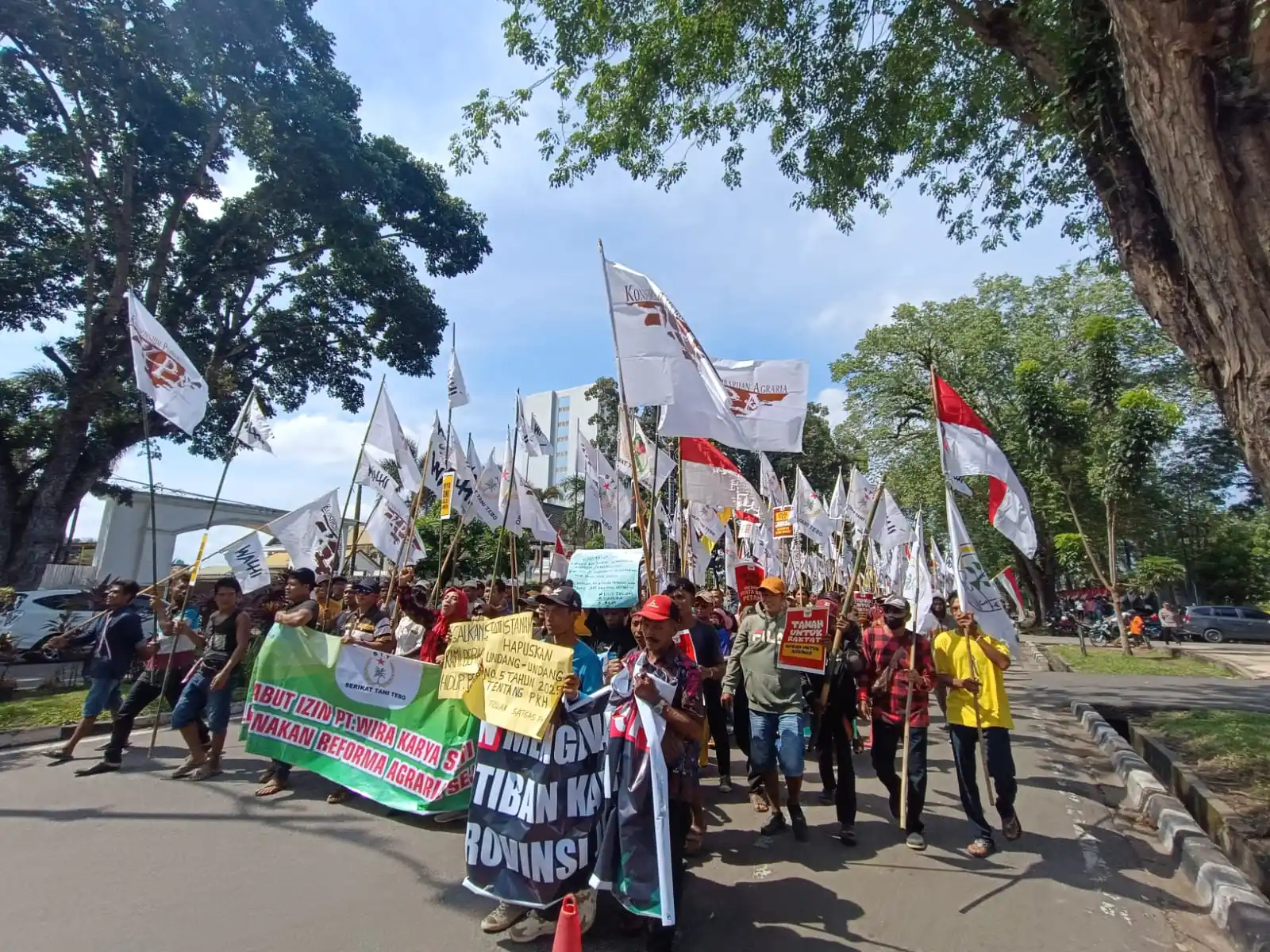 Ribuan Petani Jambi Gugat Kebijakan Penertiban Kawasan Hutan: “Rembuk Tani” Tuntut Evaluasi Satgas PKH dan Reforma Agraria Sejati
