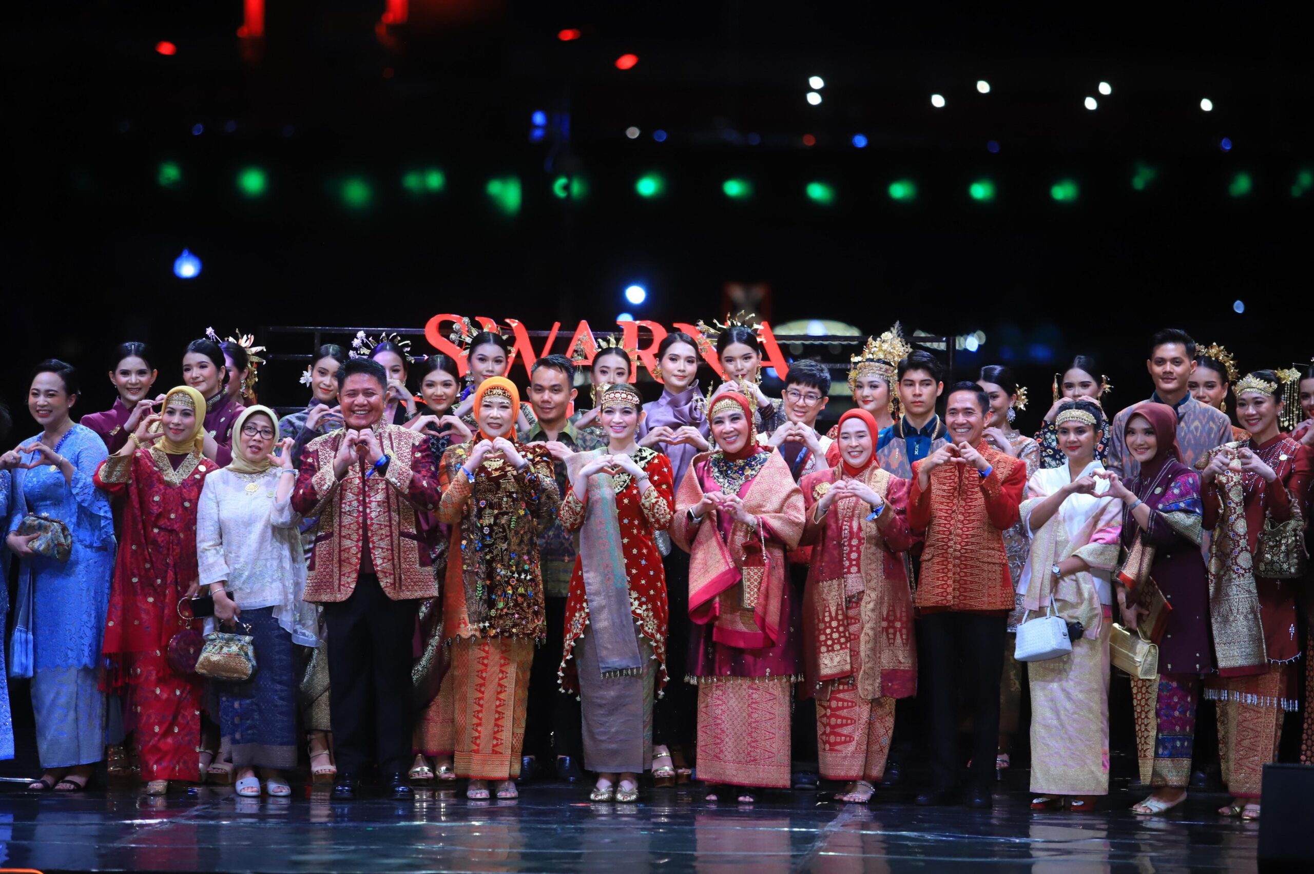 Kemilau Kain Tradisional Sumatera Selatan pada Swarna Songket Nusantara 2025