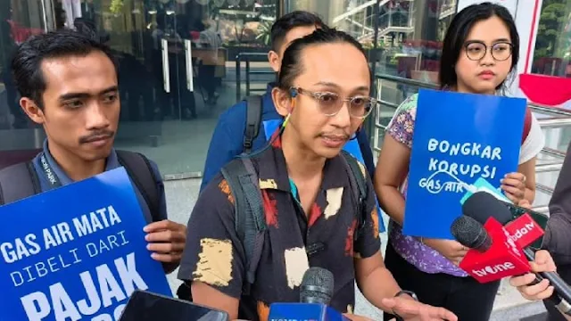 Nyaris 1 Tahun, Laporan ICW soal Dugaan 'Mark Up' Gas Air Mata Polri Tidak Ada Perkembangan