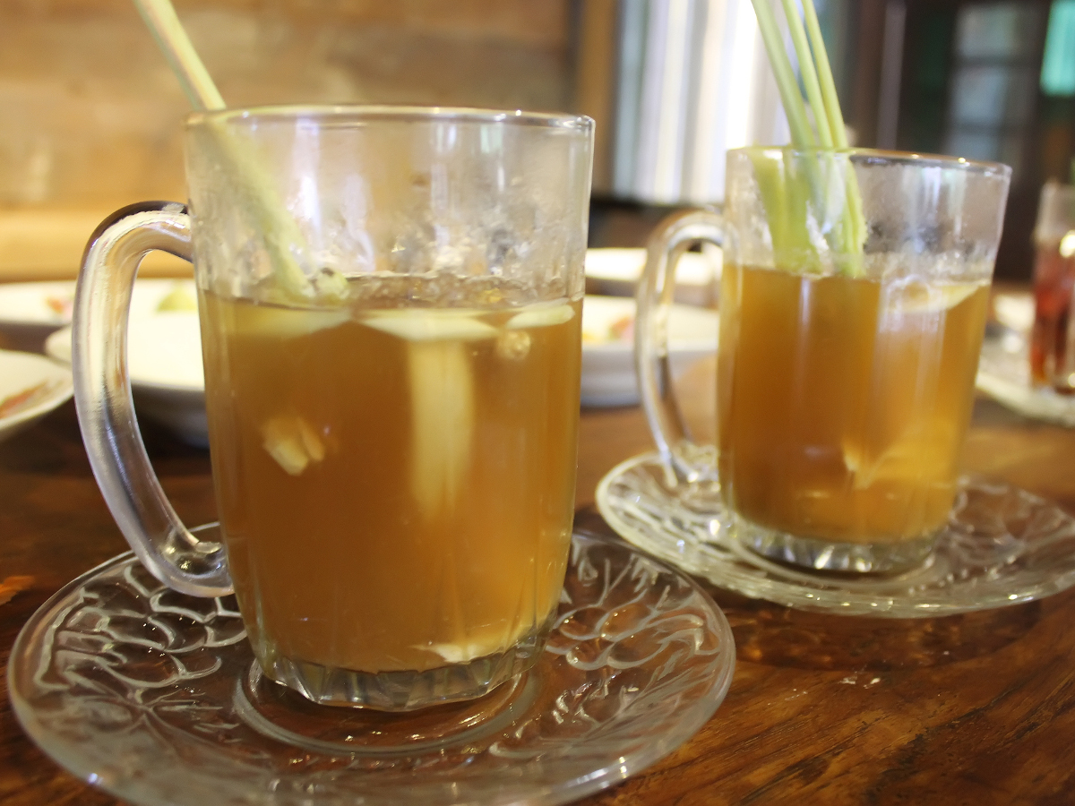 Resep dan Cara Buat Wedang Jahe Khas Yogyakarta