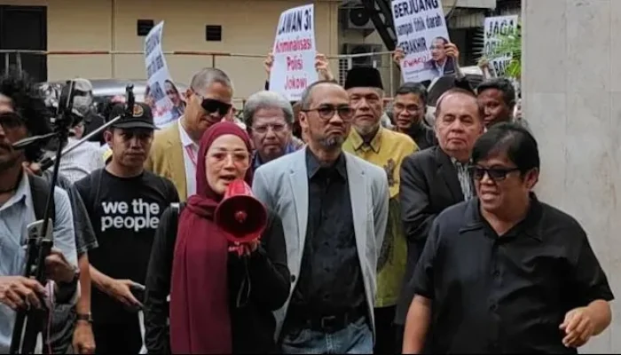 Tegas! Abraham Samad Siap Lawan Penegak Hukum Jika Dirinya Ditetapkan Tersangka soal Ijazah Jokowi