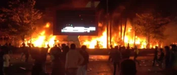 Gedung DPRD Makassar Dibakar Massa Aksi, Tiga Orang Tewas