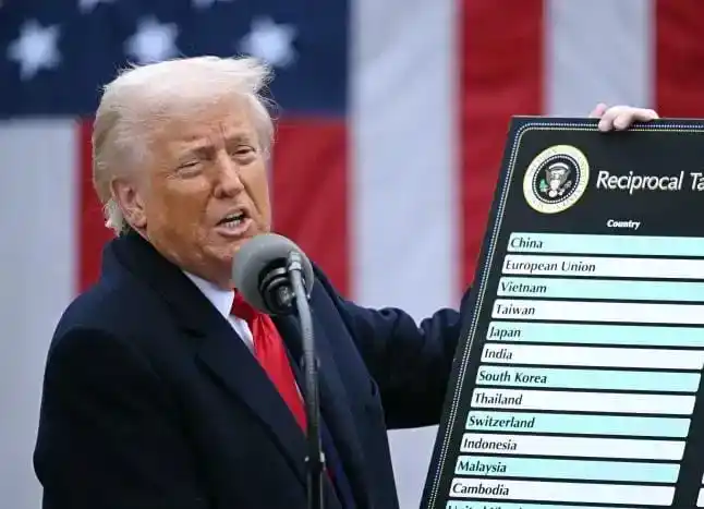 Presiden AS Donald Trump Umumkan Tarif Baru untuk Puluhan Negara, Siapa Saja yang Kena Dampak?
