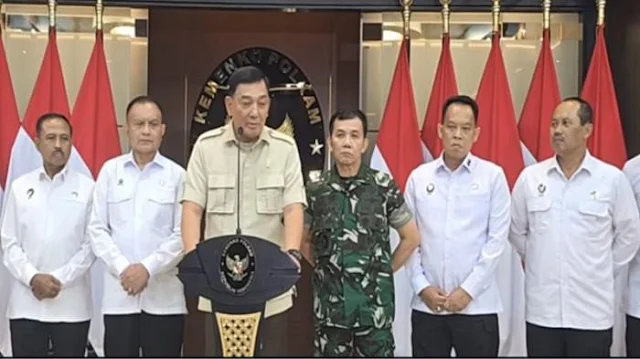 Gelar Rapat yang Perdana, Ini Arahan Menkopolkam Ad Interim Sjafrie Sjamsoeddin