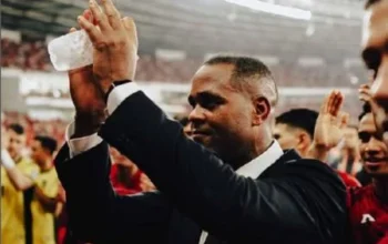 Berapa sich Kompensasi Patrick Kluivert usai Dipecat dari Timnas Indonesia? Nominalnya Fantastis!