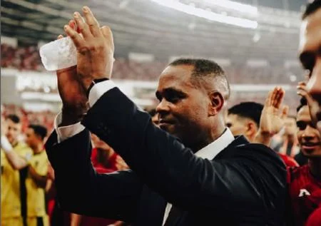 Berapa sich Kompensasi Patrick Kluivert usai Dipecat dari Timnas Indonesia? Nominalnya Fantastis!
