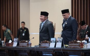Gubernur Herman Deru Sampaikan Raperda Penguatan BUMD Energi di DPRD Sumsel