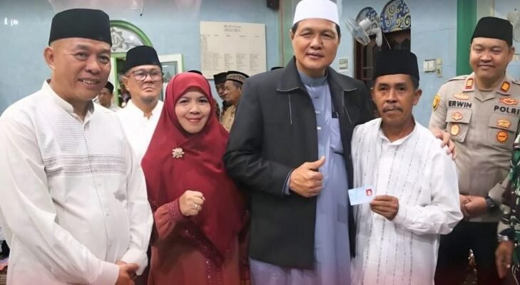 Bupati Edison Awali Safari Ramadan di Masjid At-Taqwa, Perkuat Silaturahmi dengan Warga