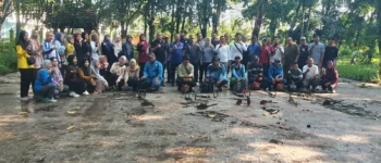 Sambut Hari Lingkungan Hidup Sedunia 2026, Aktivis dan DLH Muara Enim Kompak Benahi Hutan Kota Sungai Aur