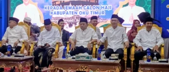 Menuju Tanah Suci, 437 Jemaah Haji OKU Timur Dilepas dengan Doa dan Harapan oleh Bupati dan Wakil Bupati