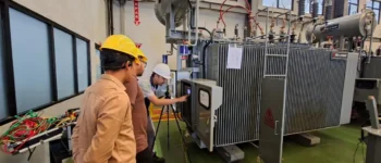 Jaga Stabilitas Tegangan Listrik, PLN UP3 Palembang Uji AVR Melalui Factory Acceptance Test di Pabrikan Trafo