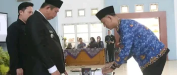 Pelantikan 165 PNS di Pagar Alam Berlangsung Khidmat, Wali Kota Sampaikan Pesan Pengabdian dan Tanggung Jawab