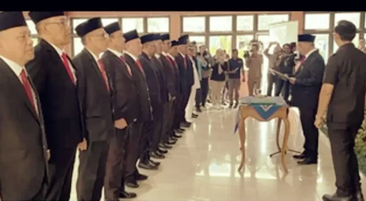 22 Pejabat Baru di Lahat Dilantik, Bupati Minta Profesionalisme dan Pelayanan Maksimal untuk Masyarakat