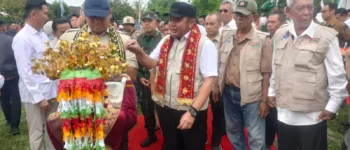 Wabup Musi Rawas H. Suprayitno Sambut Kehadiran Wamentan Sudaryono pada Pengukuhan Pengurus DPD HKTI Sumsel di OKU Timur