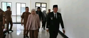Hadiri Paripurna DPRD, Wali Kota Ludi Oliansyah Tekankan Pentingnya Sinergi Eksekutif-Legislatif untuk Pembangunan Berkelanjutan