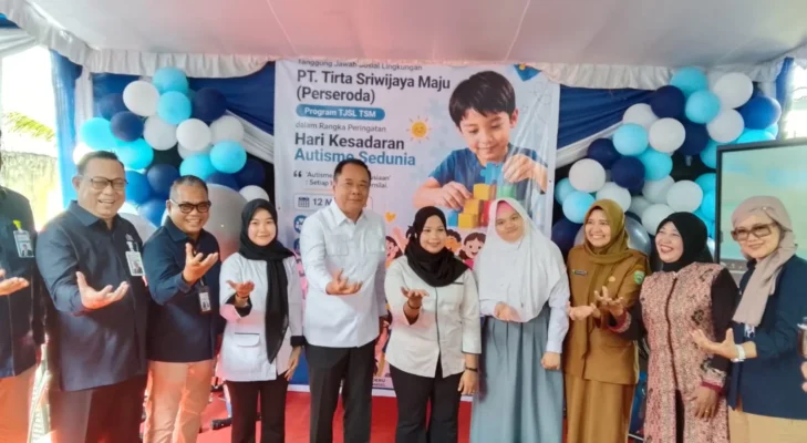 Peringati Hari Kesadaran Autisme Sedunia, PT Tirta Sriwijaya Maju (Perseroda) Gelar Aksi Sosial di SLB Autis Talang Kelapa