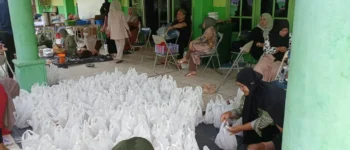 MAN 3 Palembang Gelar Penyembelihan dan Distribusi Hewan Kurban sebagai Wujud Syukur dan Kebersamaan