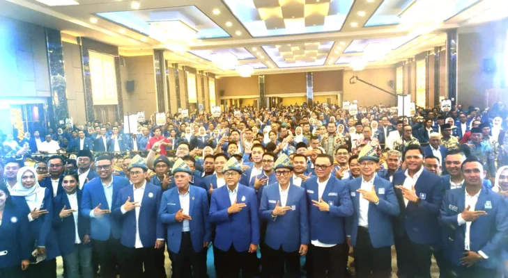 Pelantikan DPW dan DPD PAN Sumsel Disorot Zulkifli Hasan, Sebut Pengurus sebagai “Petarung” Siap Menang