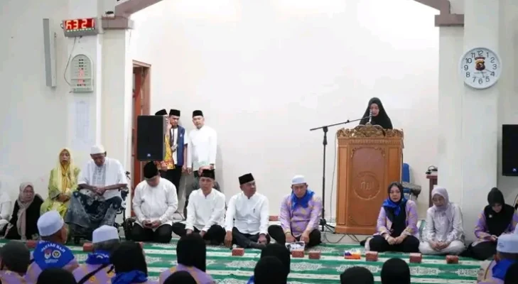 Wali Kota Pagar Alam Ludi Oliansyah Bersama Istri Ikut Tunaikan Ibadah Haji, 208 Jamaah Resmi Diberangkatkan dalam Kloter 13