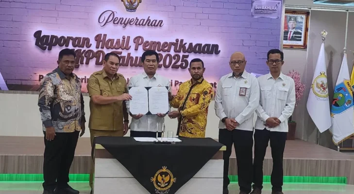 Fakfak Pertahankan Opini WTP Selama 11 Tahun Beruntun, Bupati Samaun Dahlan Sebut Ini Prestasi Seluruh Masyarakat