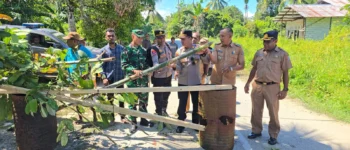 Kapolres Fakfak Kedepankan Dialog dan Sinergi, Aksi Pemalangan Jalan di Kampung Werpigan Berakhir Damai