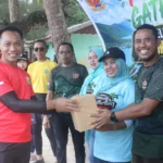 Penuh Keakraban dan Keceriaan, Keluarga Besar Kodim 1803/Fakfak Rayakan Kebersamaan Lewat Family Gathering di Pantai Pasir Putih