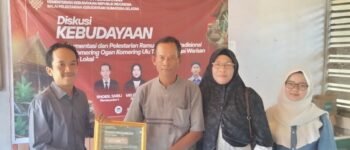 Menjaga Resep Nenek Moyang: Kisah di Balik Dokumentasi Ramuan Herbal Suku Komering