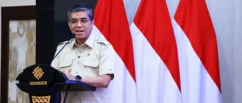 Ijazah Bukan Lagi Jaminan Diterima Kerja, Menaker Sebut Portofolio dan Sertifikasi Kini Jadi Penentu