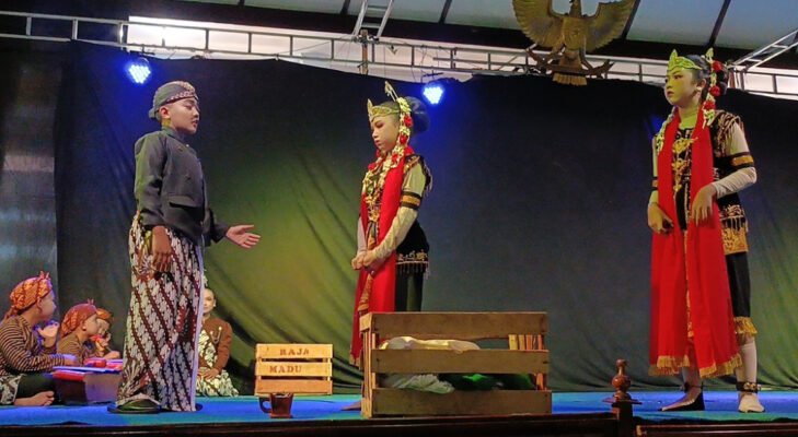 Festival Teater Bocah Perdana, Disdikbud Batang Bangun Kepercayaan Diri Anak Lewat Seni Peran