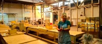 Siapa Sangka? Pabrik Biskuit Ini Sudah Berdiri Sejak Zaman Belanda dan Masih Beroperasi