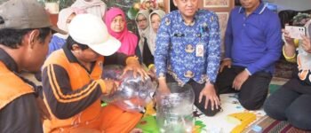 Kelurahan Grogol Selatan Edukasi Warga Ubah Sampah Organik Menjadi Kompos Bernilai