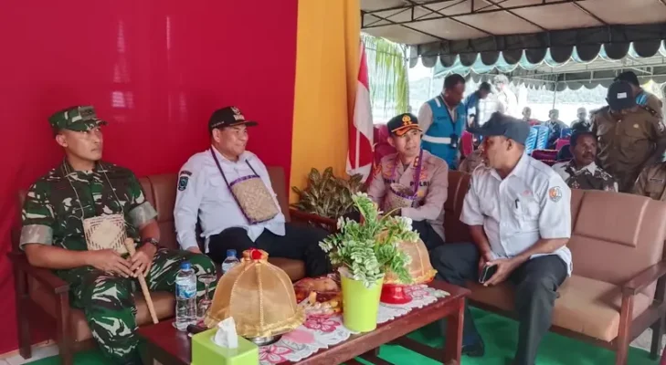 Launching Listrik 24 Jam di Teluk Patipi, Dandim 1803/Fakfak Tegaskan Bukti Nyata Kehadiran Negara bagi Masyarakat Papua Barat