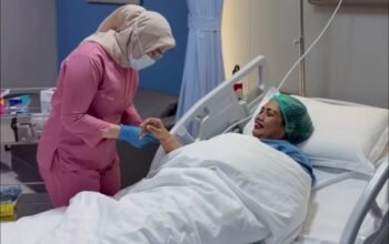 Elly Sugigi Ungkap Alasan Operasi Hidung dan Mata