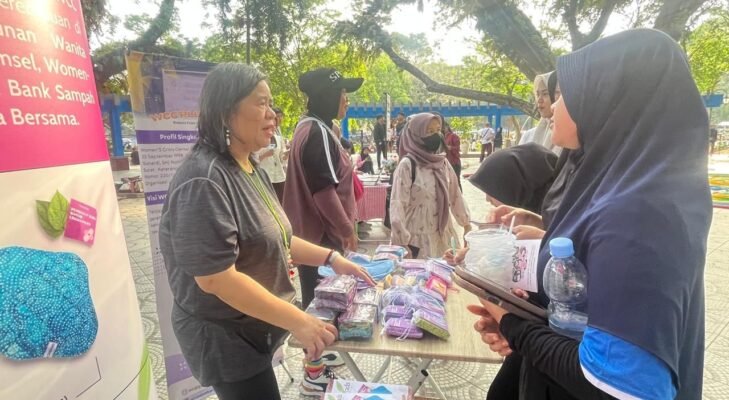 Car Free Day: WCC Palembang Kenalkan Pembalut Kain Ramah Lingkungan