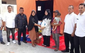 Kebakaran Tengah Malam Hanguskan Satu Kamar di Gampong Ilie, Dinsos Banda Aceh Salurkan Bantuan Darurat