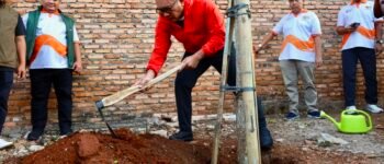 Tak Lagi Kumuh, Bantaran Kali Sentiong Kini Mulai Berubah Jadi Ruang Hijau