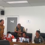 Gara-Gara Buang Sampah di Lahan Kosong, Tiga Kru Truk Sampah Didenda Rp5 Juta