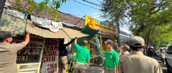 57 Bangunan Liar Ditertibkan di Bandung, 800 Ruang Dagang Disiapkan Jadi Solusi Pedagang