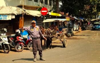 27 Tahun Jadi Linmas, Darno Akhirnya Diberangkatkan Umrah oleh Warga