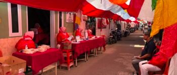 Keren! Warga Cikutra Sulap Jalan Kampung Jadi Terowongan Merah Putih 180 Meter