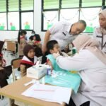 Ratusan Pelajar SD Ikut Cek Kesehatan Gratis, Pemeriksaannya Ternyata Selengkap Ini