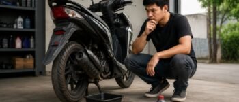 Biar Mesin Awet, Hindari 5 Kebiasaan Ini Saat Merawat Motor