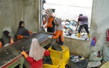 Tak Semua Sampah Masuk TPAS, PDU Rejomulyo Perkuat Pemilahan di Kota Metro