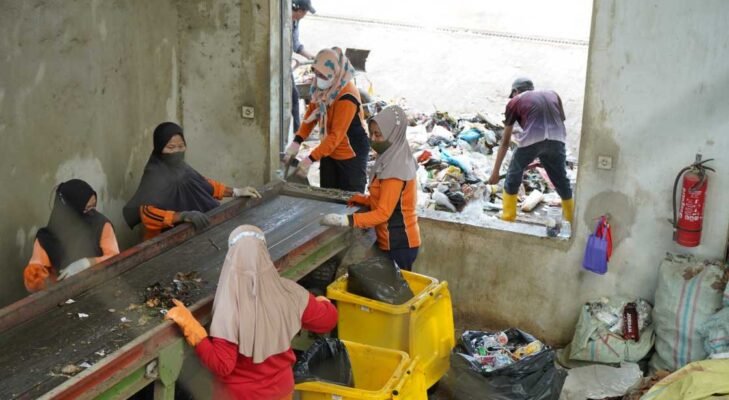 Tak Semua Sampah Masuk TPAS, PDU Rejomulyo Perkuat Pemilahan di Kota Metro