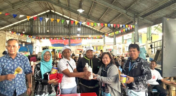 Cool Box, Drum Minyak hingga Bahan Kapal Dibagikan ke Nelayan Jakut, Ini Tujuannya