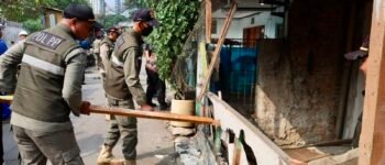 Saluran PHB Karet Pasar Baru Dinormalisasi, 95 Bangunan Liar Ditertibkan
