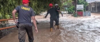 Hujan Lebat dan Angin Kencang Melanda Padang, BPBD Kerahkan Tim Reaksi Cepat